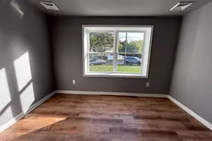 5517 Schumacher Dr, Bristol, PA 19007 - Photo 15