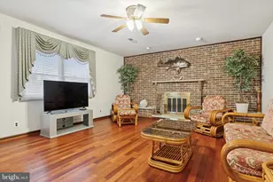 2010 Canterbury Ln, Jamison, PA 18929 - Photo 9