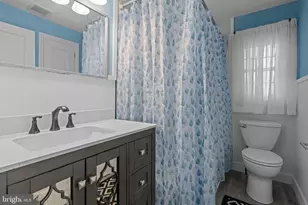 2915 Lawnton Ave, Bristol, PA 19007 - Photo 15
