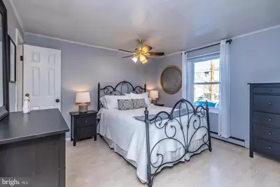 858 Avenue E #E, Langhorne, PA 19047 - Photo 13