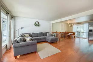 60 Caledonia Dr, Warminster, PA 18974 - Photo 3