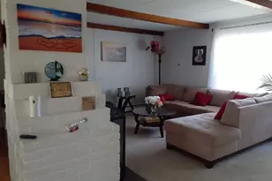 23 Burning Bush Ln, Levittown, PA 19054 - Photo 5