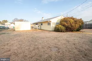 12 Palm Ln, Levittown, PA 19054 - Photo 25