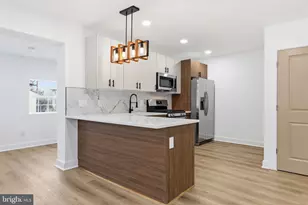 7803 Monroe Ave, Bristol, PA 19007 - Photo 15