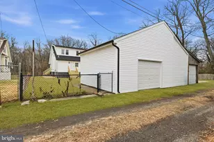 7803 Monroe Ave, Bristol, PA 19007 - Photo 45