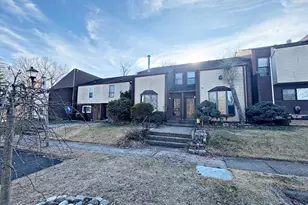 1706 Julie Ct, Bensalem, PA 19020 - Photo 1