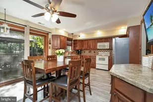 3933 Wrexham Ct, Bensalem, PA 19020 - Photo 11