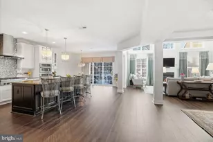 35 Rittenhouse Cir, Newtown, PA 18940 - Photo 9