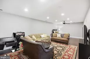 35 Rittenhouse Cir, Newtown, PA 18940 - Photo 61