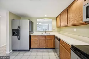 53 Taylors Way, Holland, PA 18966 - Photo 5