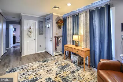 6 Chestnut Lane, Levittown, PA 19055 - Photo 3