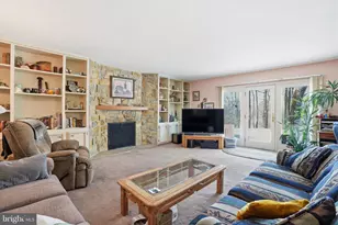 937 High Pointe Cir, Langhorne, PA 19047 - Photo 7