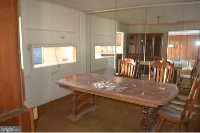 27 Spicebush Road, Levittown, PA 19056 - Photo 7