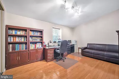 853 Green Ridge Cir, Feasterville-Trevose, PA 19053 - Photo 29