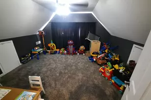 334 Crabtree Dr, Levittown, PA 19055 - Photo 9