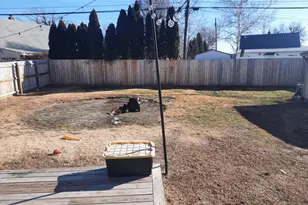 334 Crabtree Dr, Levittown, PA 19055 - Photo 15