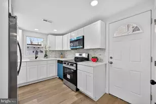 1228 Pacific Ave, Bristol, PA 19007 - Photo 9