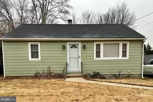 528 Harding Ave, Feasterville-Trevose, PA 19053 - Photo 1