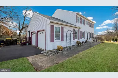 1267 Holly Road, Warrington, PA 18976 - Photo 3