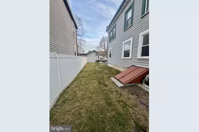 203 Moreau Street #B, Morrisville, PA 19067 - Photo 19