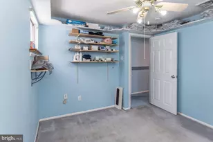 1036 Oakwood Dr, Warminster, PA 18974 - Photo 55