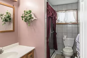 1036 Oakwood Dr, Warminster, PA 18974 - Photo 61