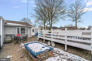 137 Idlewild Rd, Levittown, PA 19057 - Photo 29