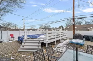 137 Idlewild Rd, Levittown, PA 19057 - Photo 25