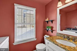 221 Stanford, Newtown, PA 18940 - Photo 25