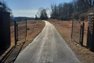 408 Kintner Rd, Kintnersville, PA 18930 - Photo 1