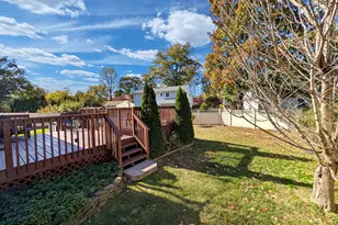 9 Maple Ln, Doylestown, PA 18901 - Photo 3