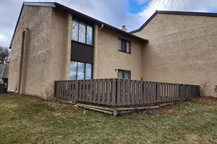 71 Golf Club Dr, Langhorne, PA 19047 - Photo 3