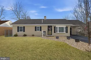 682 Trenton Rd, Fairless Hills, PA 19030 - Photo 25