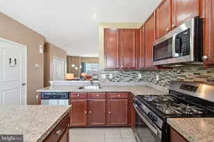 153 Mercer Ct, Fairless Hills, PA 19030 - Photo 3