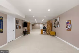 98 McConkey Dr, Washington Crossing, PA 18977 - Photo 37