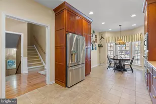 98 McConkey Dr, Washington Crossing, PA 18977 - Photo 3