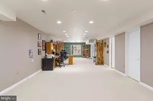 98 McConkey Dr, Washington Crossing, PA 18977 - Photo 35