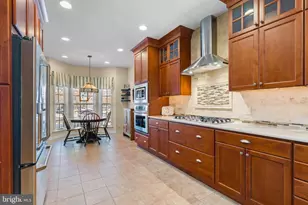 98 McConkey Dr, Washington Crossing, PA 18977 - Photo 9