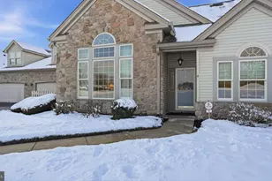 4 Legacy Oaks Dr, Richboro, PA 18954 - Photo 3