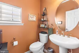 158 Wiltshire Ln, Warminster, PA 18974 - Photo 11