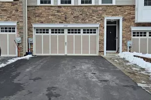 24114 Hickory Ln, Langhorne, PA 19047 - Photo 9