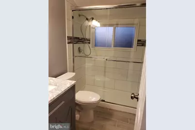 5 June Road, Levittown, PA 19056 - Photo 19