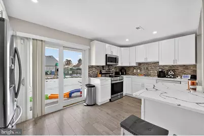 45 Indian Creek Entry, Levittown, PA 19057 - Photo 9