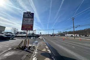 4510 New Falls Rd, Levittown, PA 19056 - Photo 1