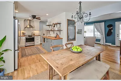 6374 Saw Mill Rd, New Hope, PA 18938 - Photo 3