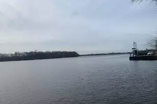 256 Radcliffe St, Bristol, PA 19007 - Photo 3