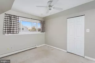 90 Cobalt Ridge Dr E, Levittown, PA 19057 - Photo 21