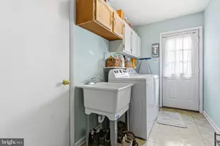 1273 Quarry Commons Dr, Yardley, PA 19067 - Photo 37