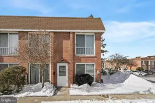 217 Saratoga Ct, Warminster, PA 18974 - Photo 1