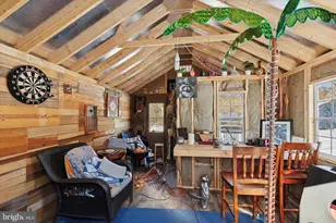 15 Maple Ave, Line Lexington, PA 18932 - Photo 17